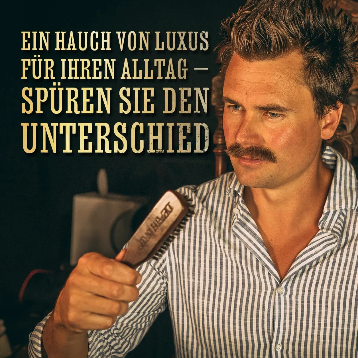 THE VINTAGE GROOMING CO. Bart- und Schnurrbartbürste aus Holz - Wildschweinborsten - Braun - Für Männer mit Bart - Ergonomischer Griff - Pflegt Haar und reinigt Kopfhaut